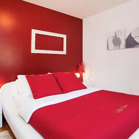 In With Sauna Dom wakacyjny Karojba