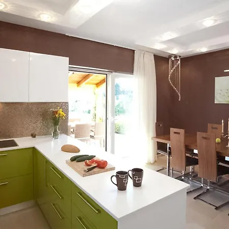 Holiday home In With Sauna Karojba