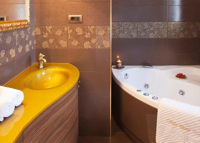 In With Sauna Karojba